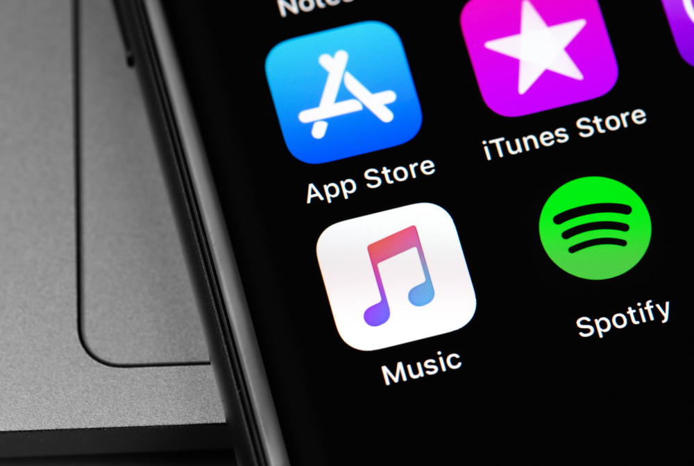 Apple,Music,And,Spotify,Icon,Apps,On,The,Screen,Iphone.