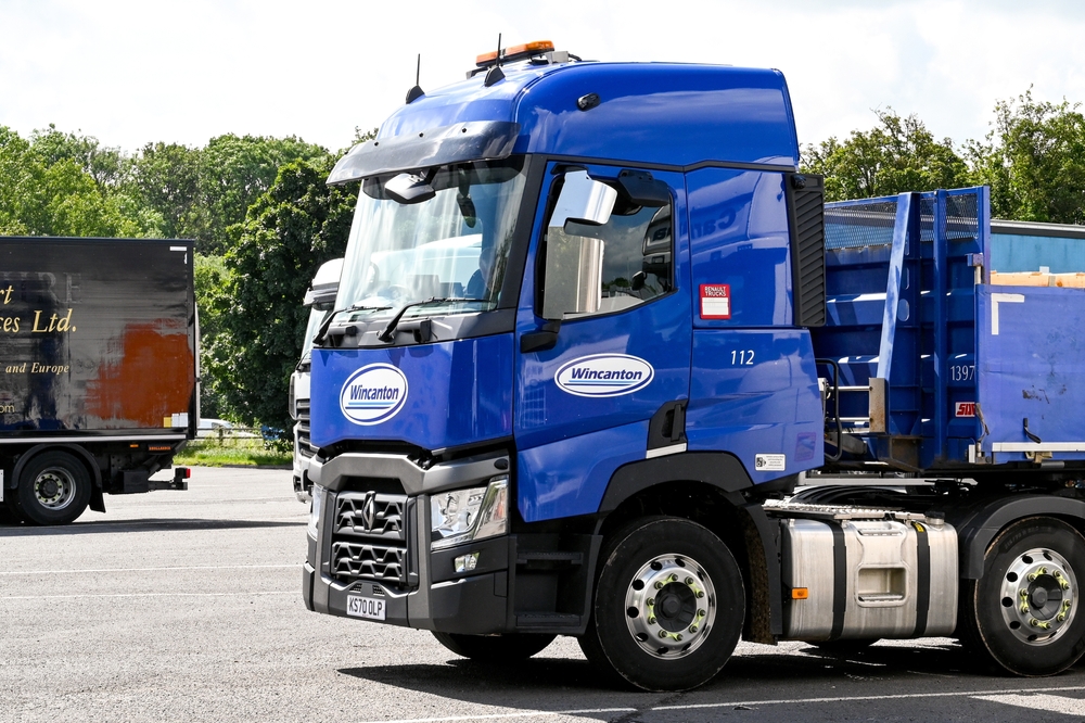 Swindon,,Wlitshire,,England,-,June,2021:,Articulated,Lorry,Operated,By Swindon,,Wlitshire,,England,-,June,2021:,Articulated,Lorry,Operated,By