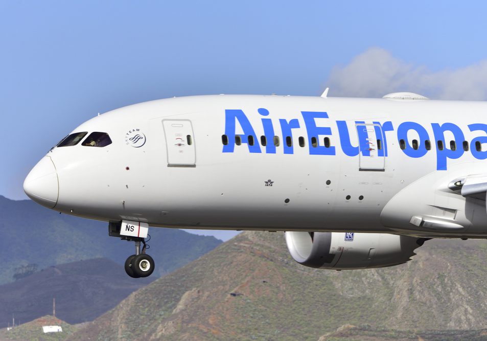 Tenerife,,Spain-oct,07,,2017:,Aircraft-boeing,787-8,Dreamliner,Of,Air,Europa