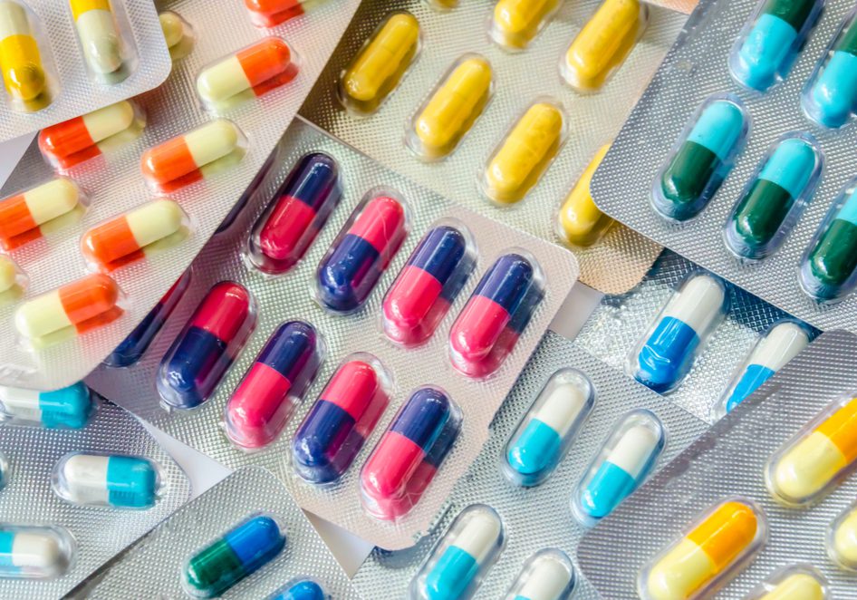 Pharmaceuticals,Antibiotics,Pills,Medicine,/colorful,Antibacterials,Pills,On,White,Background