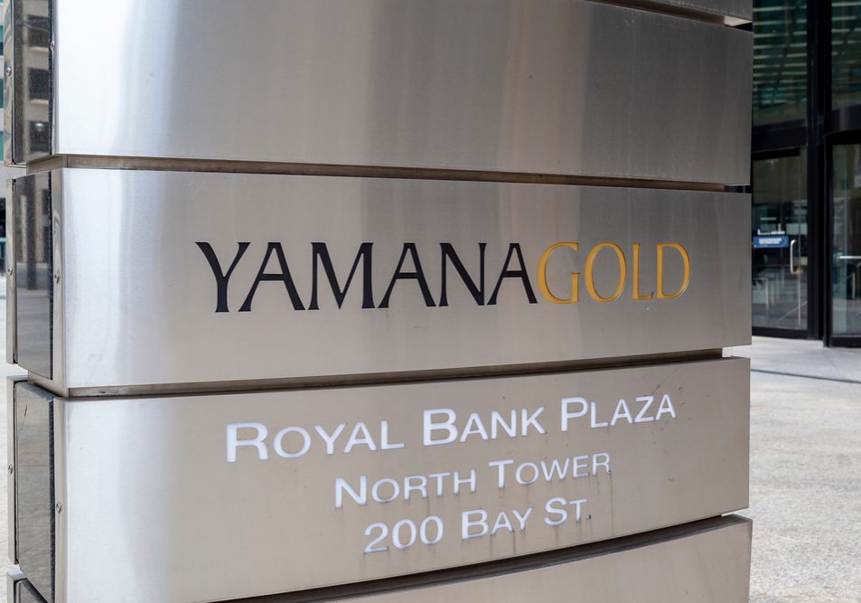 Toronto,,Canada,-,May,16,,2020:,Yamana,Gold,Inc.,Sign